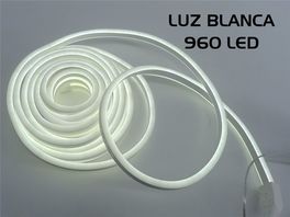 Guirnalda Navidad 960 LED Neon blanco frío fijo exterior 8m.