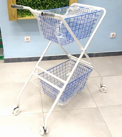 Carrito con ruedas con dos cestas 104 x 80 x 40 cm