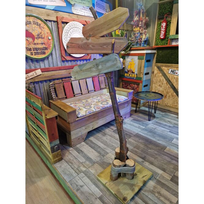 Poste señalización rústica de madera personalizable estilo "Vintage" 178 x 90 cm