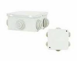 Caja estanca 8x8x4 cm.