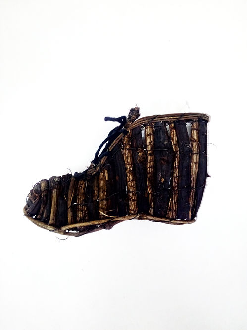 Bota mimbre decoración original 25 x 14.5 cm